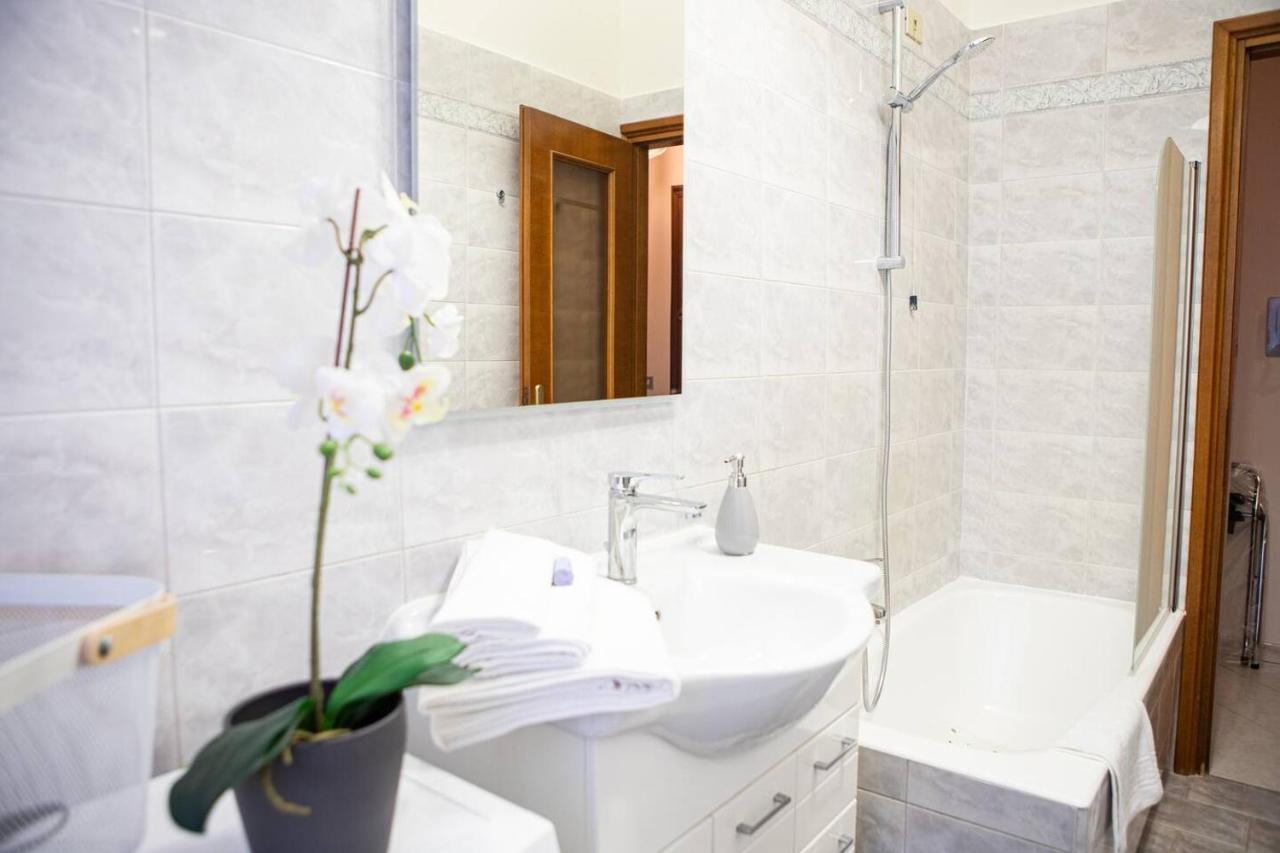Delightful Shanti Home Милано Екстериор снимка